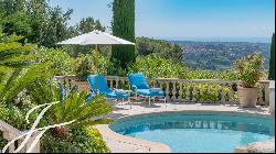 For Rent : Sumptuous 250 m² Villa with Panoramic View in Saint Paul de Vence