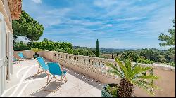 For Rent : Sumptuous 250 m² Villa with Panoramic View in Saint Paul de Vence