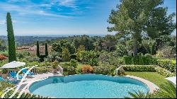 For Rent : Sumptuous 250 m² Villa with Panoramic View in Saint Paul de Vence