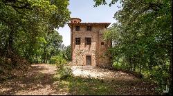 Stone Tower House with farmstead near Perugia - Umbria