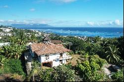 Tahiti - Papeete - Colonial house to renovate ideally located