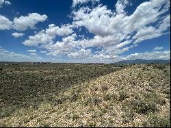 Blueberry Hill Rd, Taos NM 87571