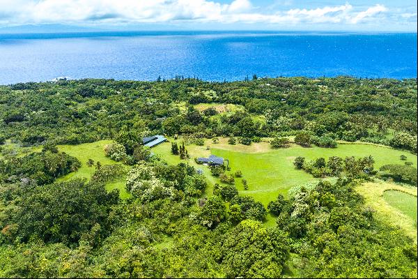 Tropical Escape Over 54 Acres, Breathtaking Ocean Views