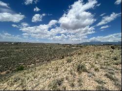 Blueberry Hill Rd, Taos NM 87571