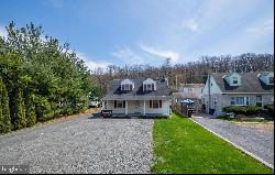 427 Old Lancaster Pike, Reading PA 19607
