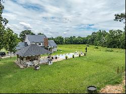 COUNTRY HOME FOR SALE ON 13 ACRES WITH POOL