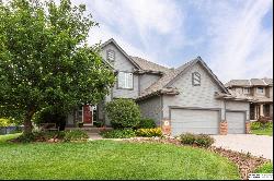 15210 Craig Circle, Bennington NE 68007