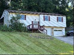 901 Prospect Rd, Connoquenessing Twp PA 16033