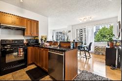 651 Rue de la Montagne Unit 601, Montréal (Ville-Marie) QC H3C0G2