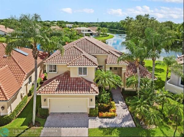 2634 Oakmont, Weston FL 33332