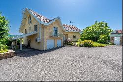 THONON LES BAINS, Recent villa of 230 m2 on 1498 m2 of quiet wooded land.