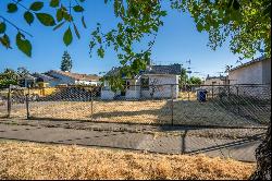 515 W 10th Street, Merced CA 95341