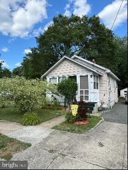 1719 Dayton Avenue, Paulsboro NJ 08066