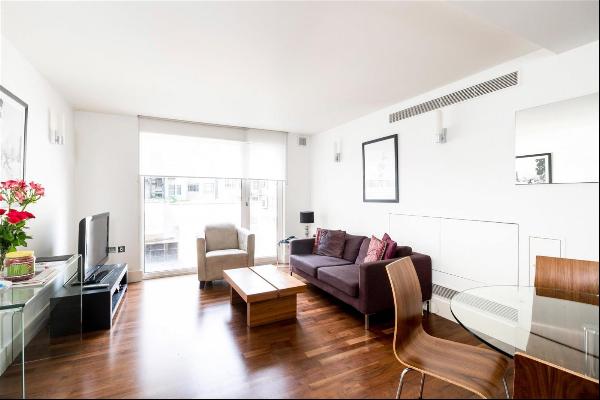 A modern two bedroom flat to rent in Marylebone W1