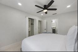 400 NW 30th Ct, Wilton Manors, FL