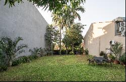 Captivating plot in the Santo Domingo neighborhood