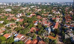 Captivating plot in the Santo Domingo neighborhood