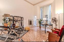 Wonderful apartment in the historic center of Bologna