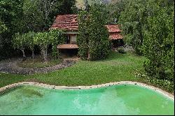 Stunning house in Vale da Boa Esperanca with Burle Marx gardens