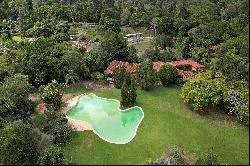 Stunning house in Vale da Boa Esperanca with Burle Marx gardens