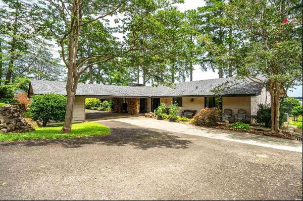 462 CAROLINE ACRES Point, Hot Springs, AR, 71913, USA