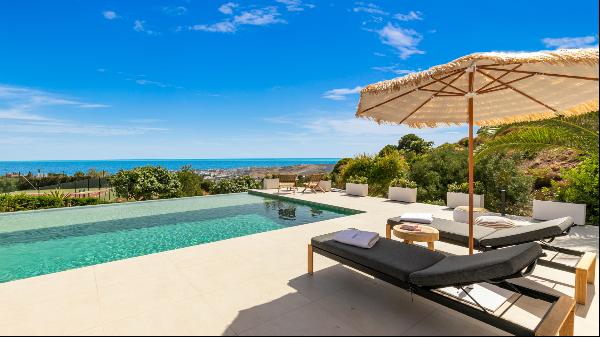 Villa La Gaviota, fantastic house with breathtaking views and tennis court