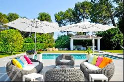 Luxury villa in a secure gated estate for rent in Mougins