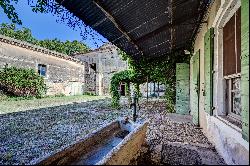 Mas Provencal 900 sqm of living space and outbuildings