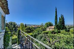 Bastide near the historical center of Aix en Provence