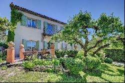 Bastide near the historical center of Aix en Provence