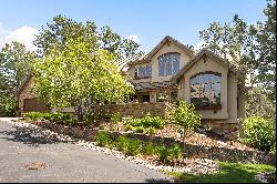 Welcome to your Turnkey patio home in the Village at Castle Pines.