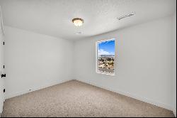 Quick Move In Townhome, Large Patio