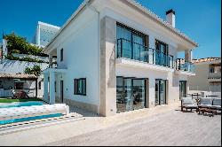 Detached house, 5 bedrooms, for Sale