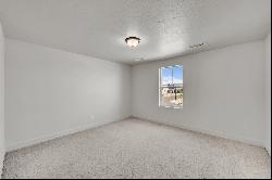 Quick Move In Townhome, Large Patio