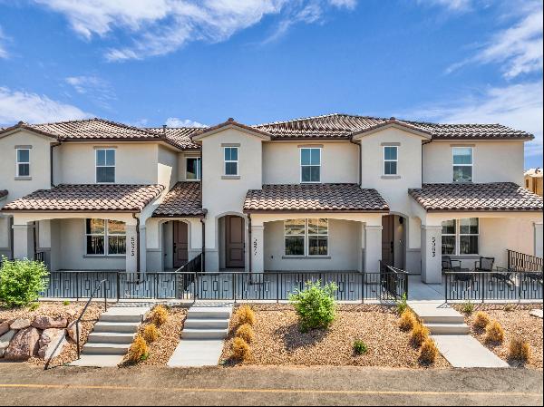 Quick Move In Townhome, Large Patio