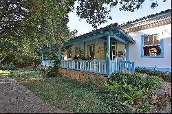 Renovated historic farm in Três Rios