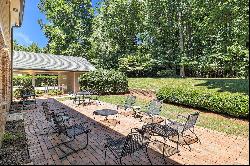 Beautiful Traditional in The Branches of Sandy Springs