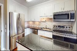 Beautifully Renovated One-Bedroom Condo in the Heart of Buckhead