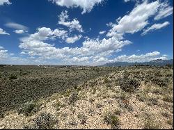 Blueberry Hill Rd, Taos NM 87571