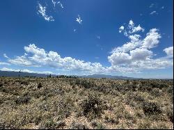 Blueberry Hill Rd, Taos NM 87571