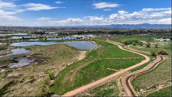 Waterfront Colorado Estate with 8 Recreational Lakes