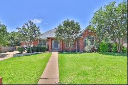 4608 Oakmont Circle, College Station TX 77845