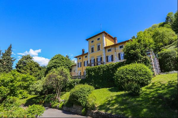 Private Villa for sale in Bergamo (Italy)