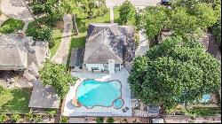 11814 Gardenglen Drive, Houston TX 77070