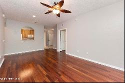 7801 Point Meadows Drive Unit 5202, Jacksonville FL 32256