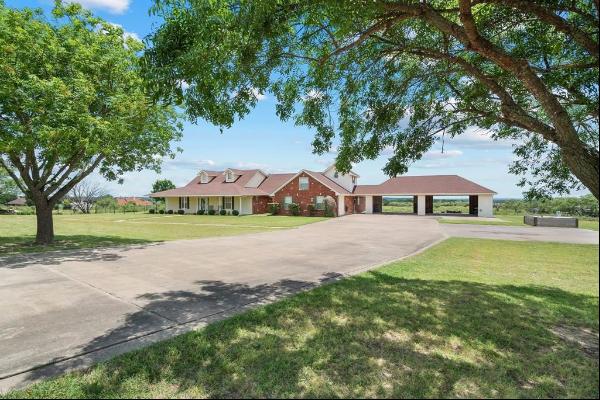 734 Young Bend Road, Brock TX 76087