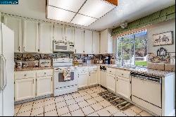 403 Gerald Ct, Benicia CA 94510