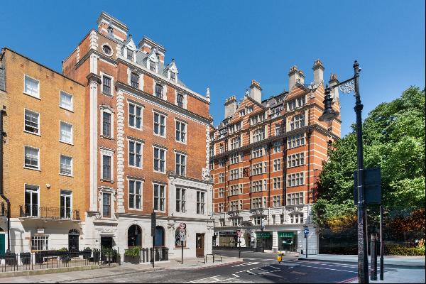 Exceptional apartment in the sought-after Knightsbridge Gate