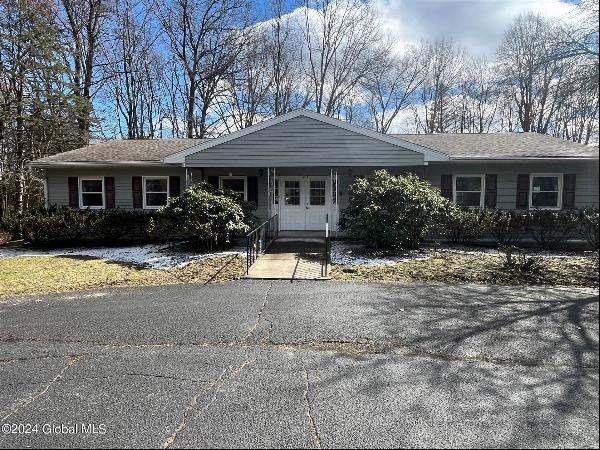 1612 Crescent Road, Clifton Park NY 12065