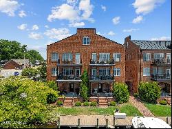 425 W Main Street Unit 303, Washington NC 27889